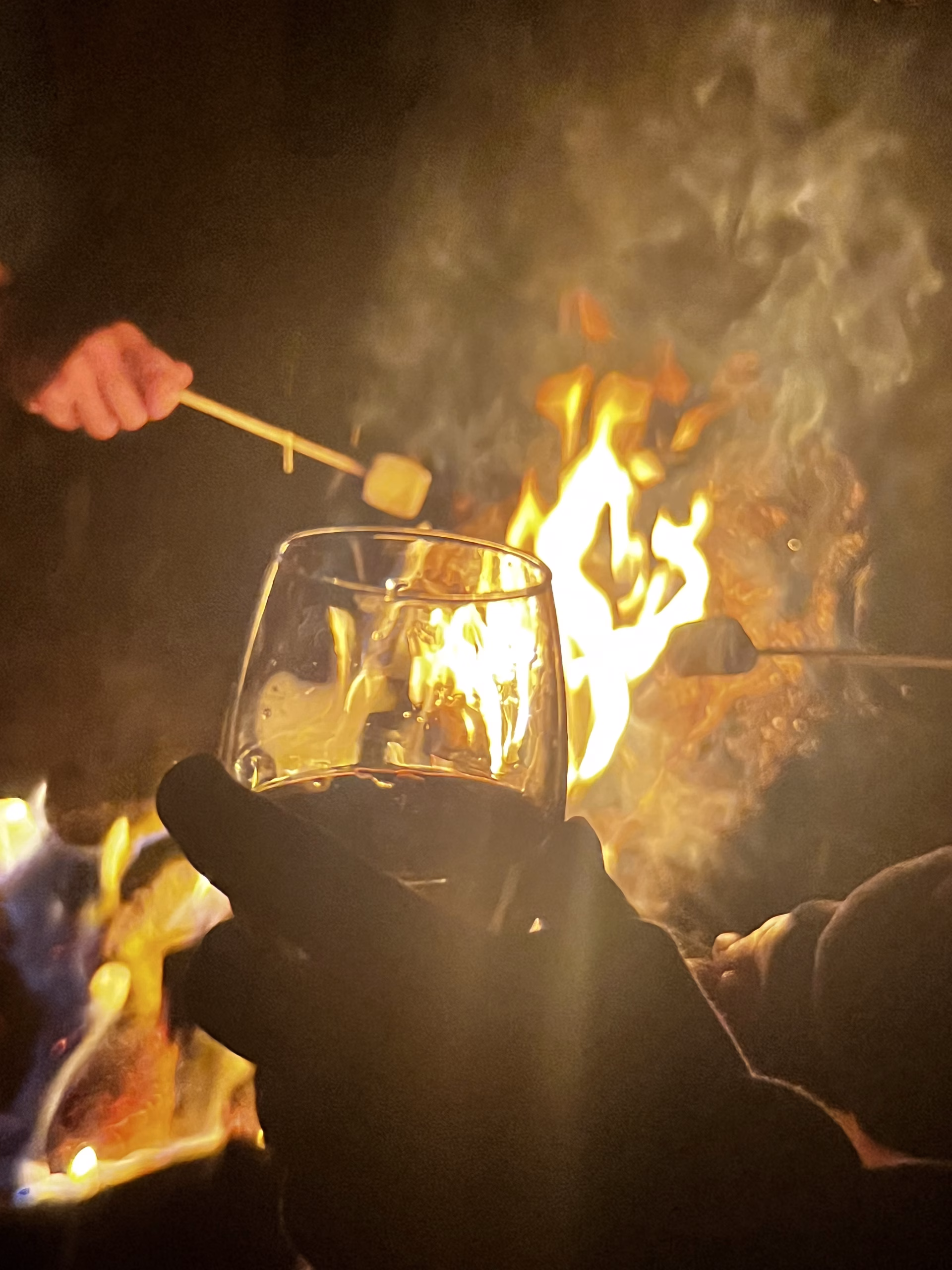 Marshmallow and wine in the boma at Umlani Bush Camp 