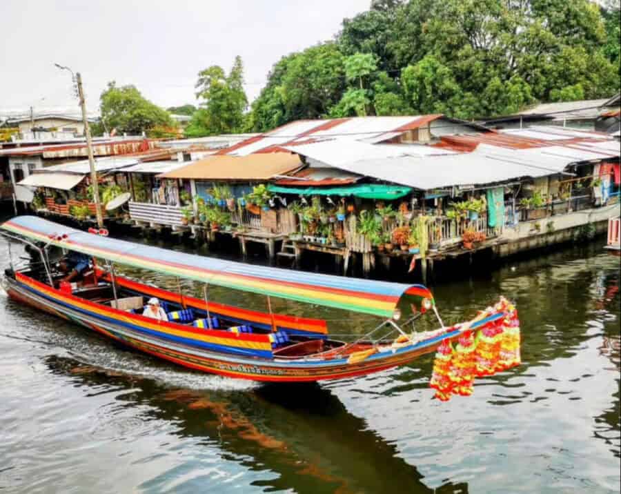 Floating market on Bangkok bike tour