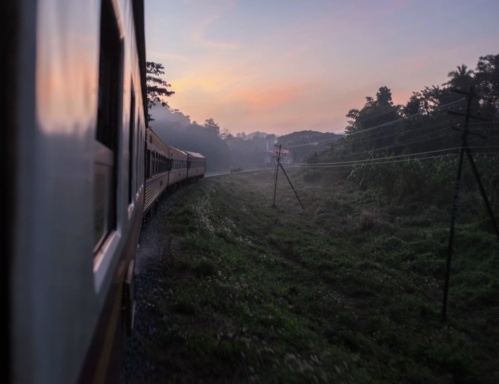 The Bangkok to Chiang Mai sleeper train: magical experience or sleepless night?